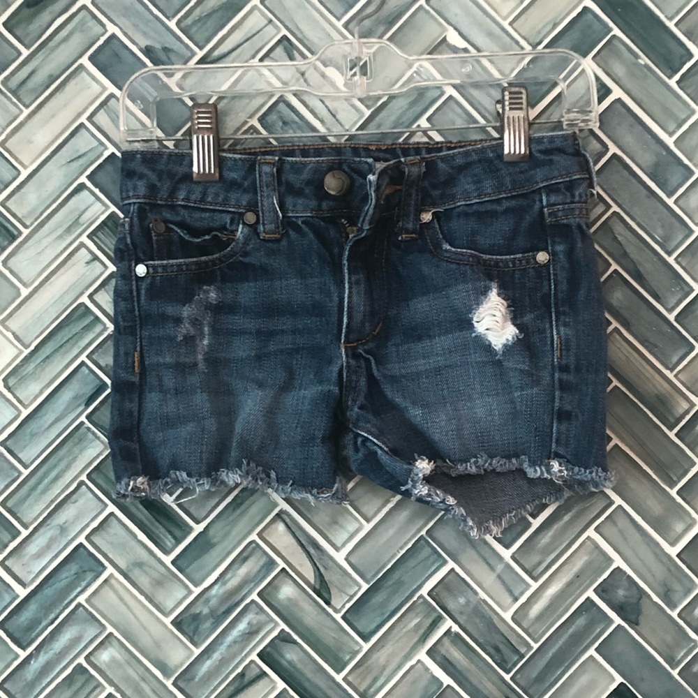 Girls size 7 Joe’s Jeans distressed jean shorts
